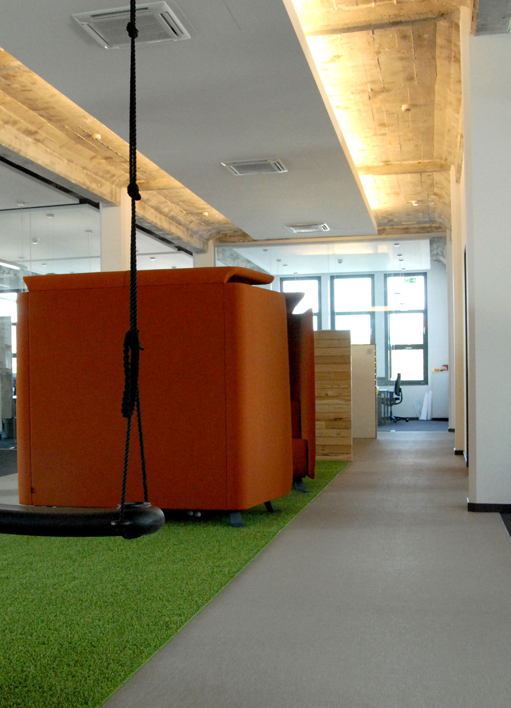 LUV INTERIOR HAMBURG - SinnerSchrader