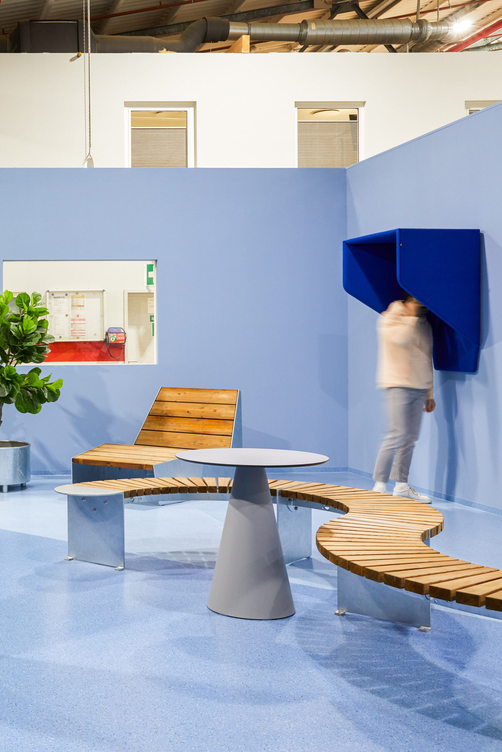 LUV INTERIOR HAMBURG - Fricke Logistik LUV INTERIOR HAMBURG - Fricke Logistik