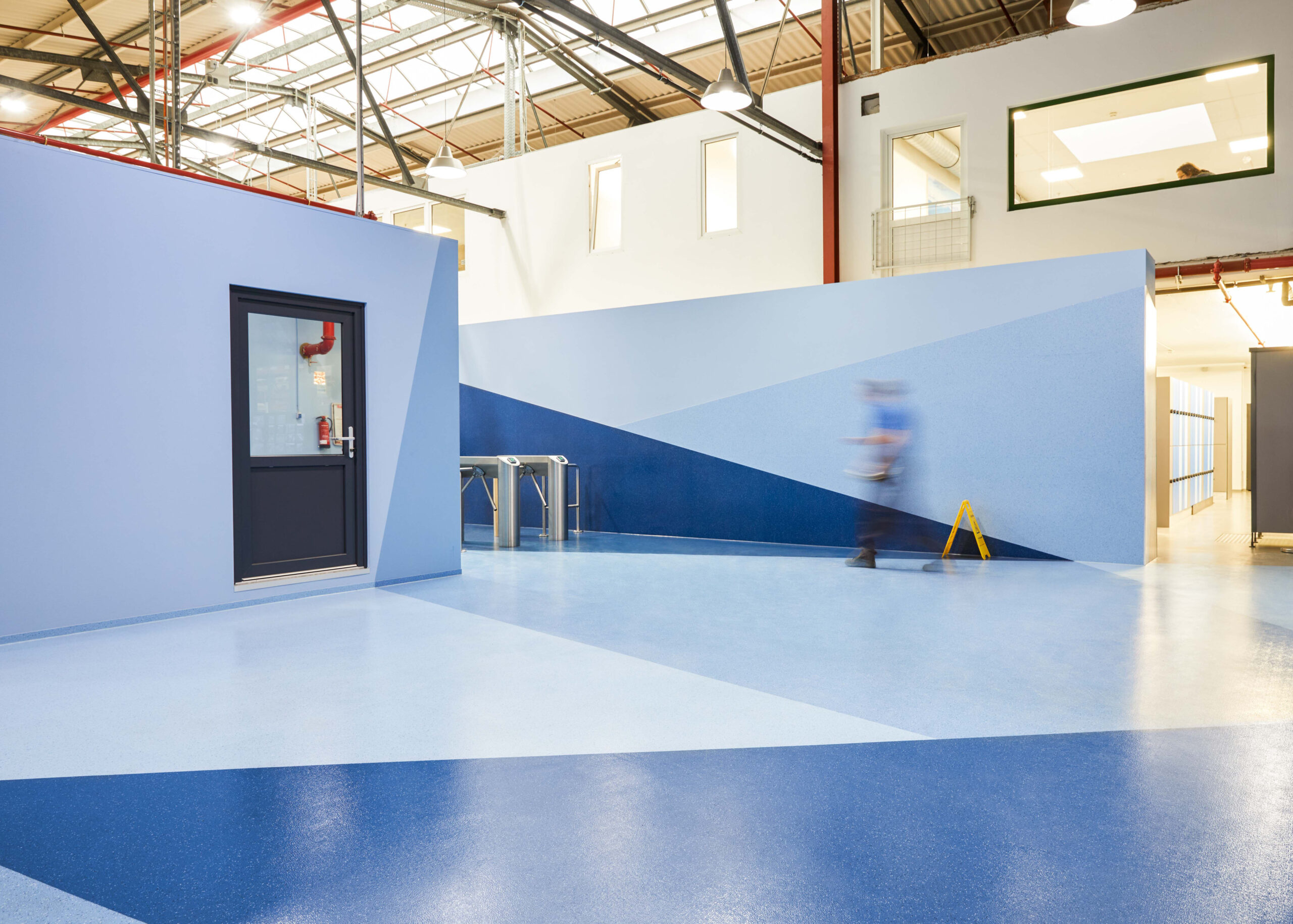 LUV INTERIOR HAMBURG - Fricke Logistik LUV INTERIOR HAMBURG - Fricke Logistik