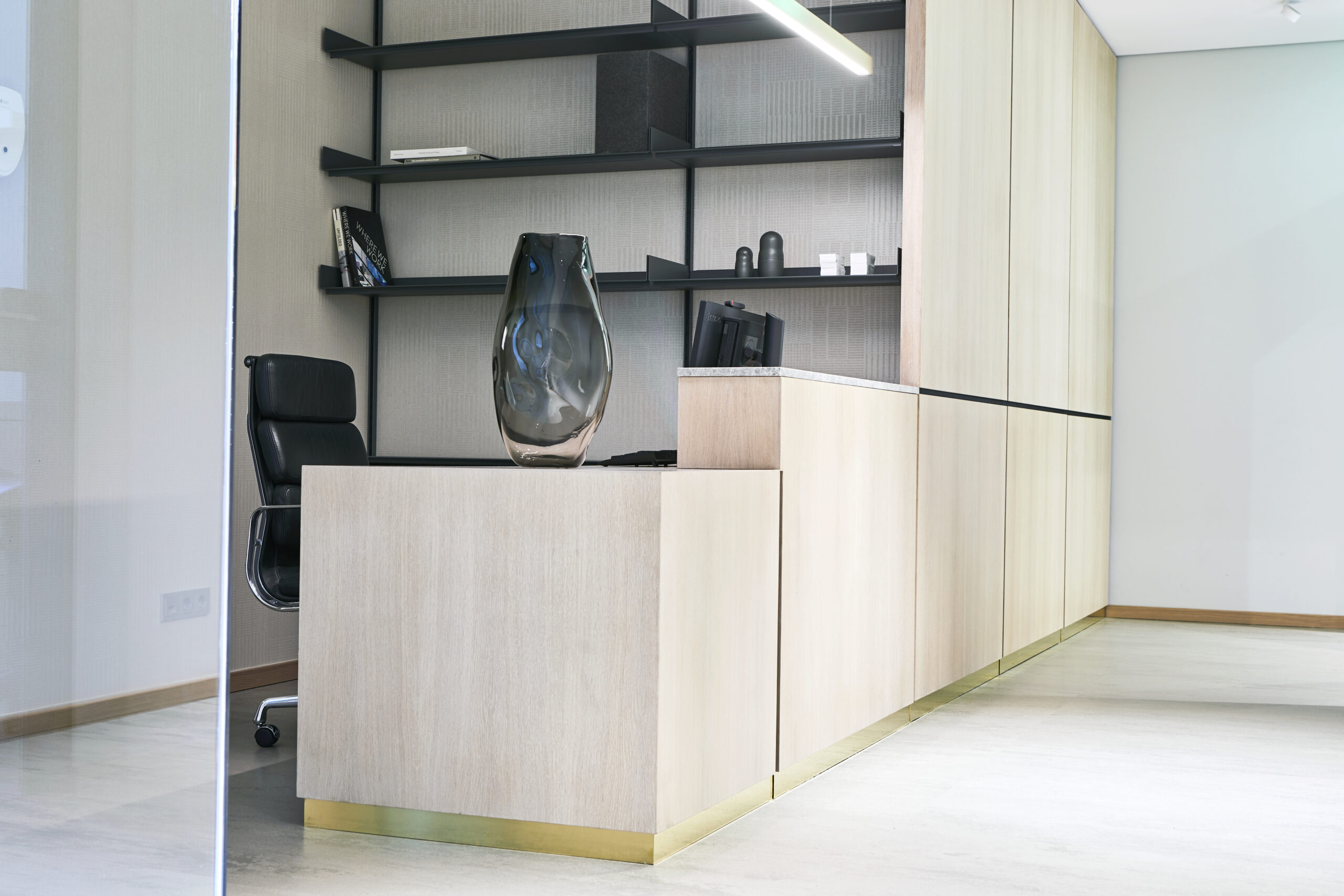 LUV INTERIOR HAMBURG - Zahnarztpraxis Drehbahn LUV INTERIOR HAMBURG - Zahnarztpraxis Drehbahn