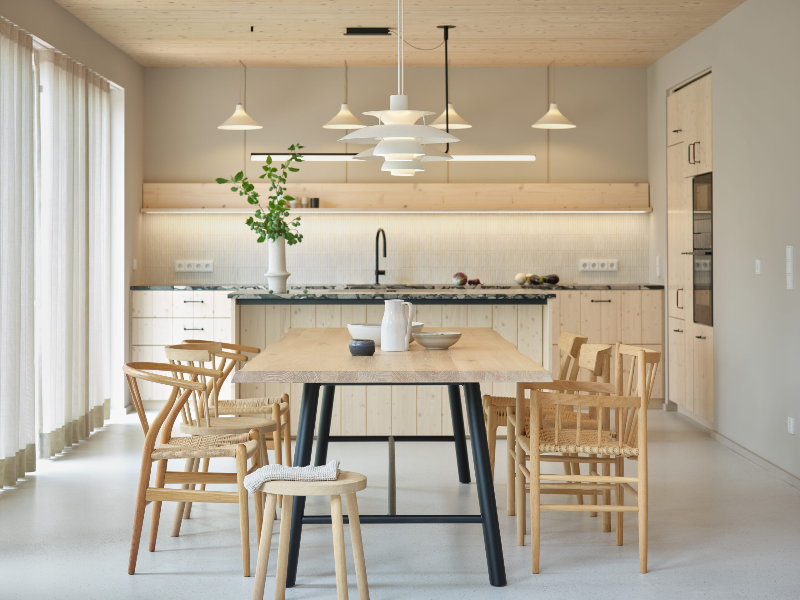 LUV INTERIOR HAMBURG - Haus im Grünen